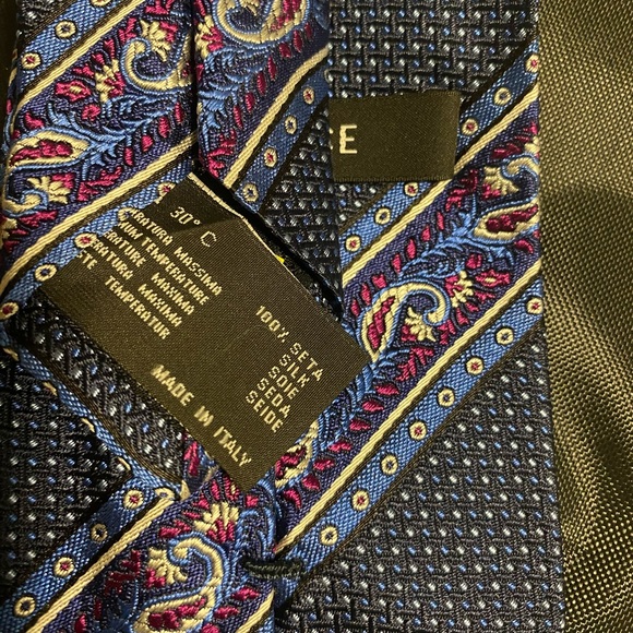 Versace Tie - Picture 3 of 5